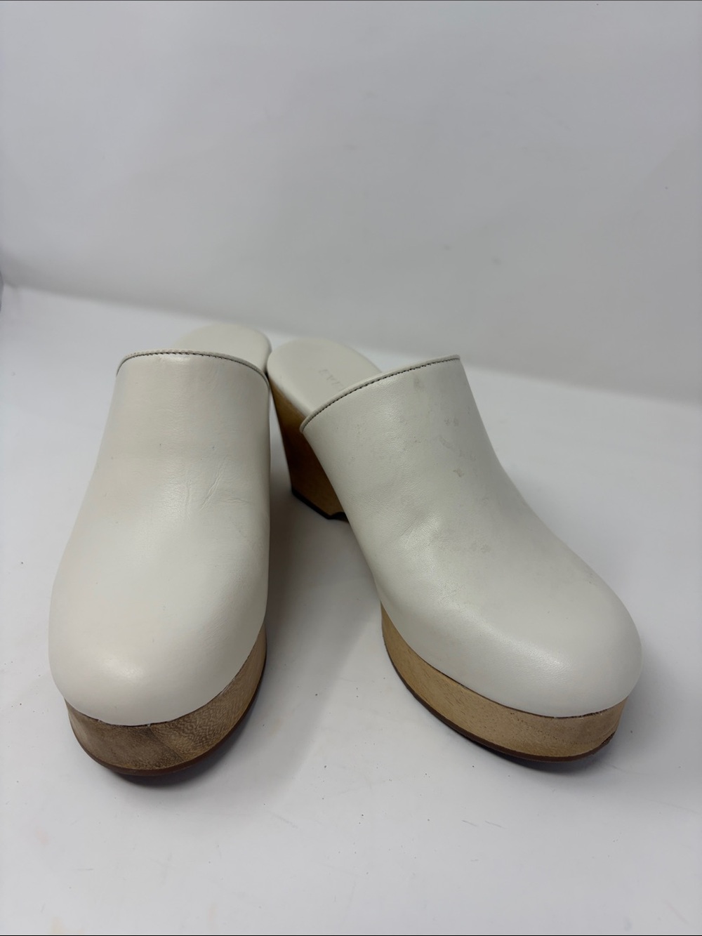Everlane Off-White Clog Mules with Wood Platform Size 7 Excellent Condition